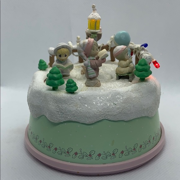 Vintage Precious Moments Music Box Hark The Harold - Picture 2 of 4